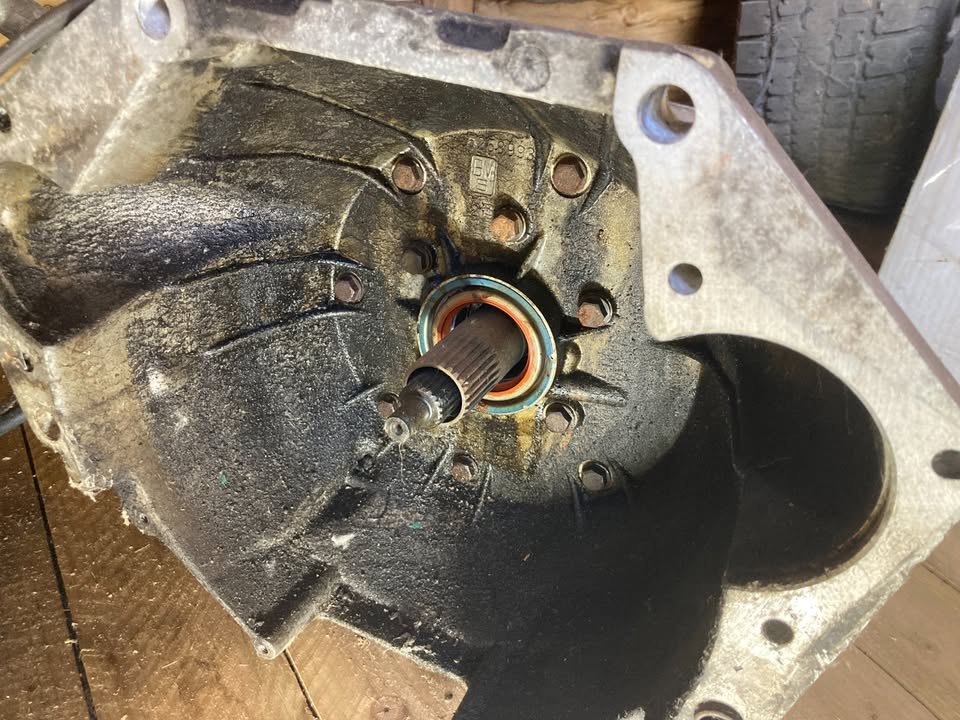 
								Fiat Twin Cam 2.0L & Auto Trans full									
