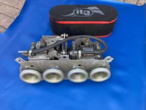 TWIN 40 DHLA CARBURETTORS WITH MANIFOLDS FOR TRIUMPH SPITFIRE 1300/1500 & FILTER