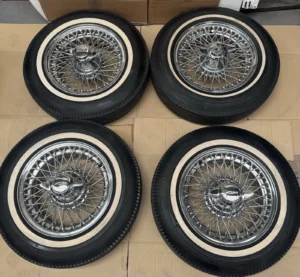 Jaguar Original Chrome Curly Hub Wire Wheels 15 X 5 NEW Spinners Set Of 4