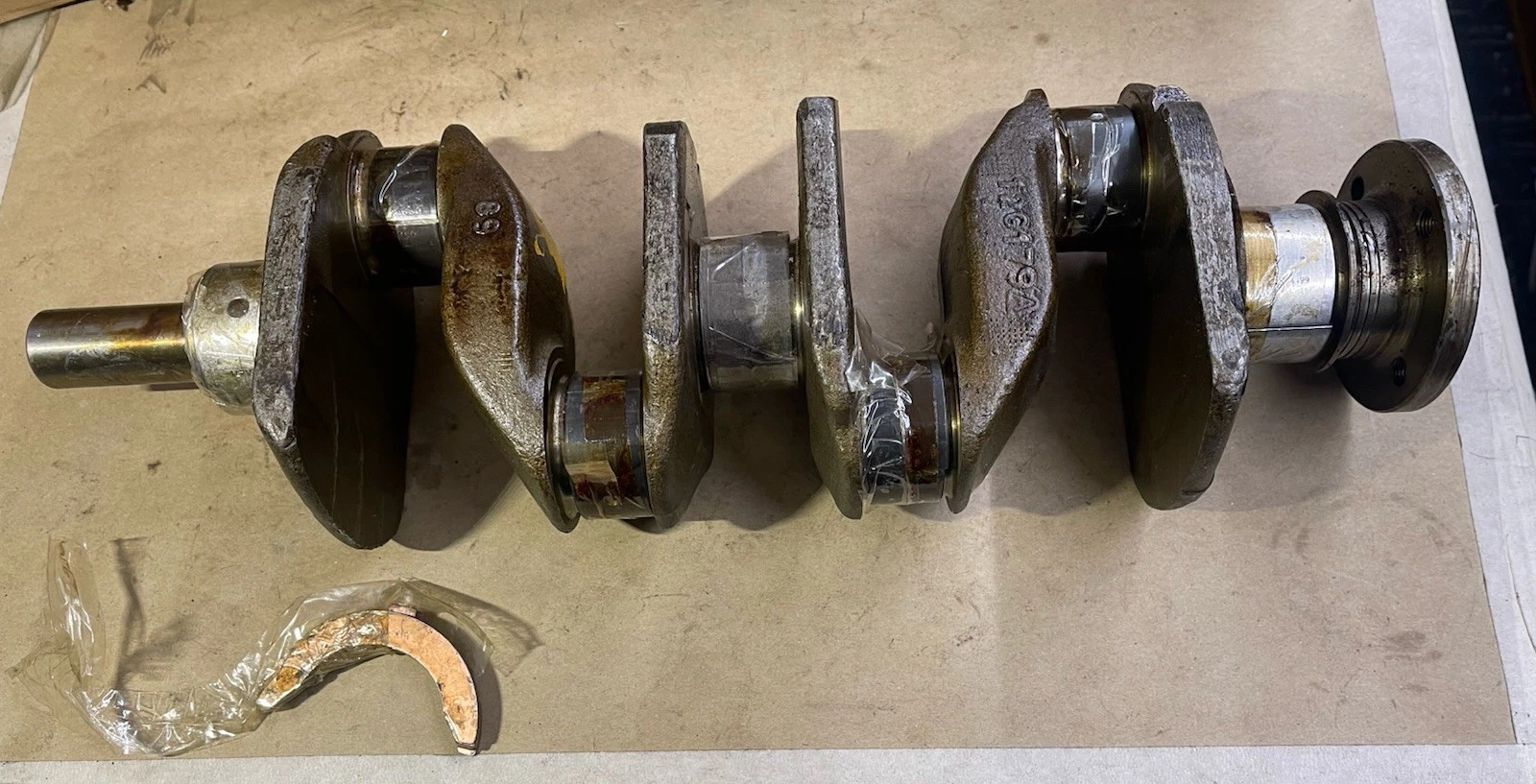 
								38G 319 AUSTIN HEALEY SPRITE MK II & MG MIDGET MK I 10CG MODELS CRANKSHAFT full									